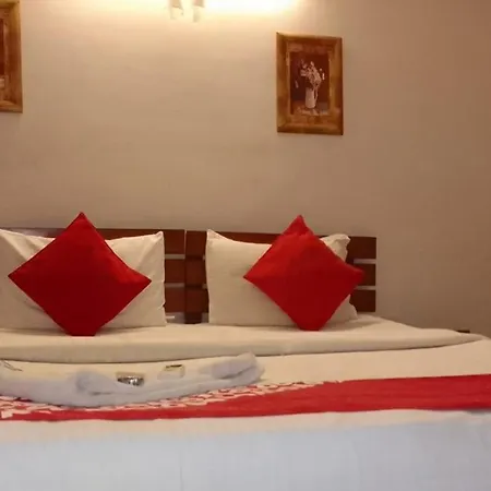 New Crescent Citadel Hotel